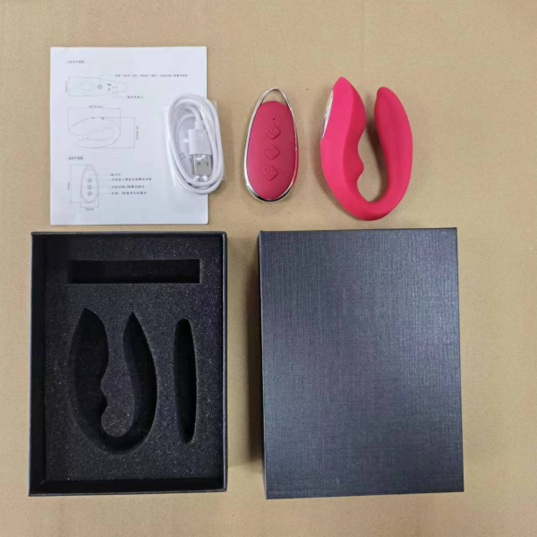 U-Shaped Wearable Vibrator – 12 Vibration Modes, Magnetic USB Rechargeable, IPX5 Waterproof Silicone, Remote Control - Image 3